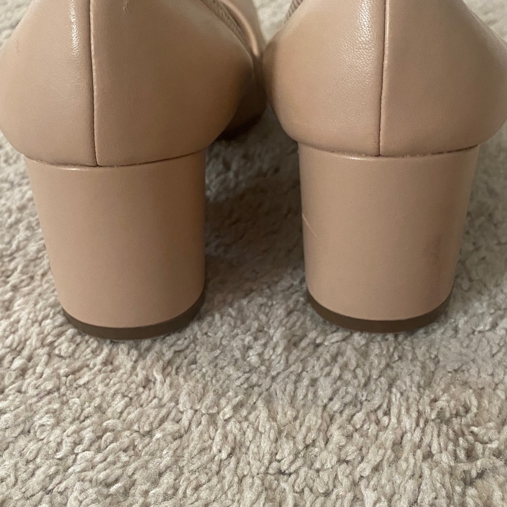 Susina Beige Leather Round-Toe Pumps - Picture 5 of 5